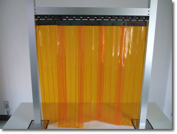 静電防虫オレンジノレン ２mm厚 200mm幅 B型固定式ハンガー | トーホー