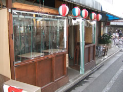 飲食店のテラスにもアコーディオンカーテンの画像7
