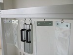 アコーディオンカーテン 120W 透明静電タイプ 両引取手金物仕様の画像2