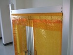 防虫オレンジカーテン 四方折り返し仕様 下部クサリ入りの画像1